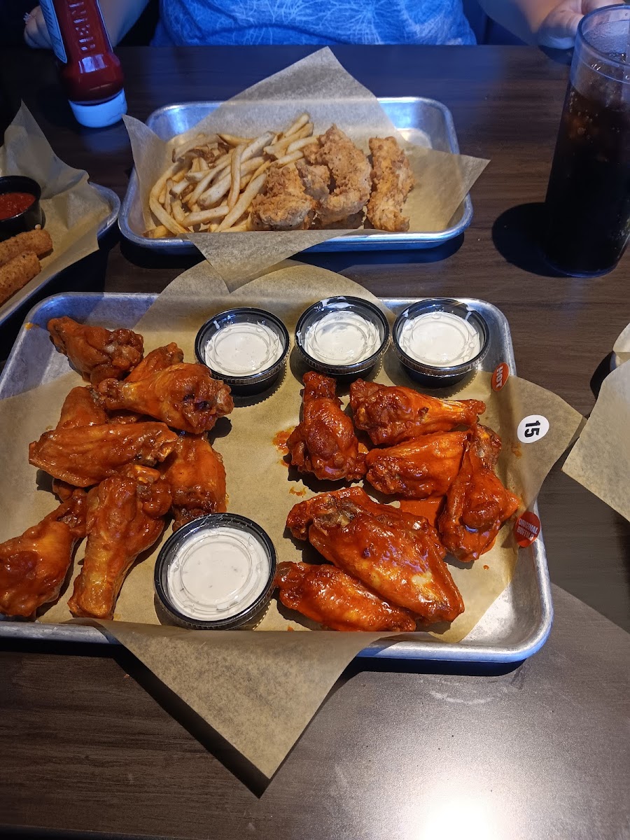 Buffalo Wild Wings-4