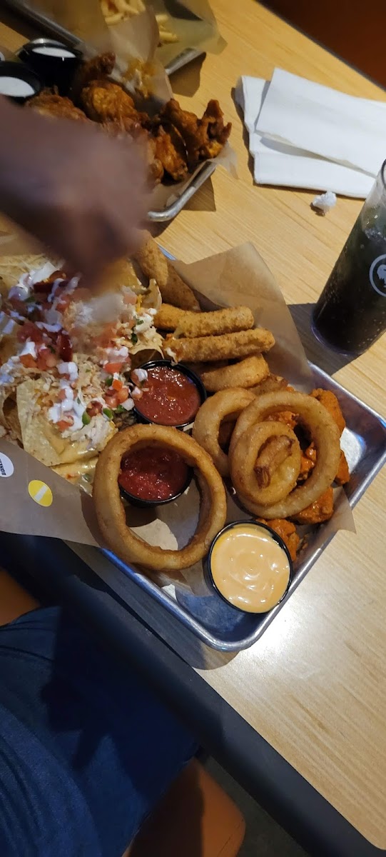 Buffalo Wild Wings-9